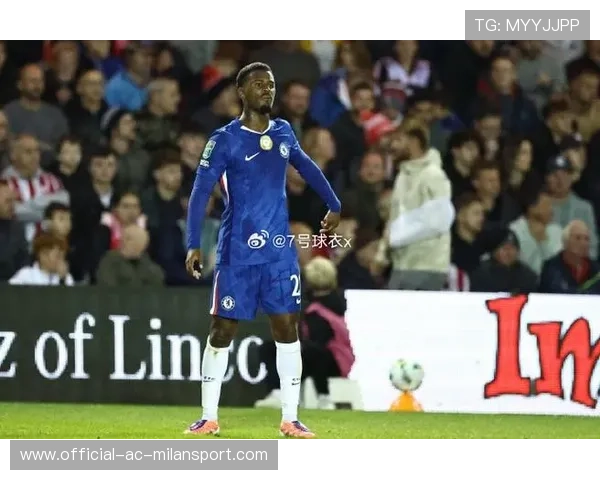 切尔西未能打破卡拉巴赫防线，2-2战平未能锁定胜局，切尔西2比2巴萨全场